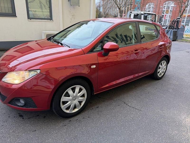 Rot Gebraucht 2009 Seat Ibiza Limousine | 1.499 € (Superpreis) - Bild 1/4