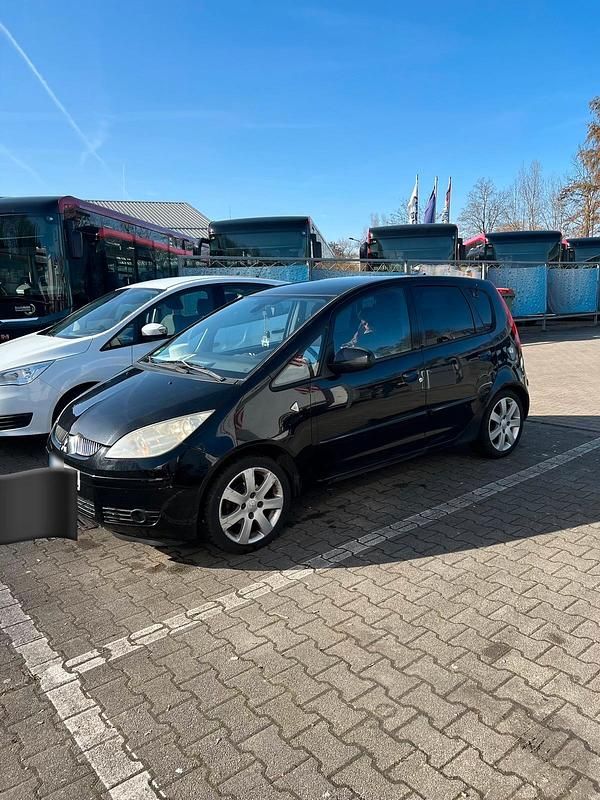 Gebraucht Mitsubishi Colt Motion 95 PS (69 kW) 2008 Schwarz Van / Kleinbus