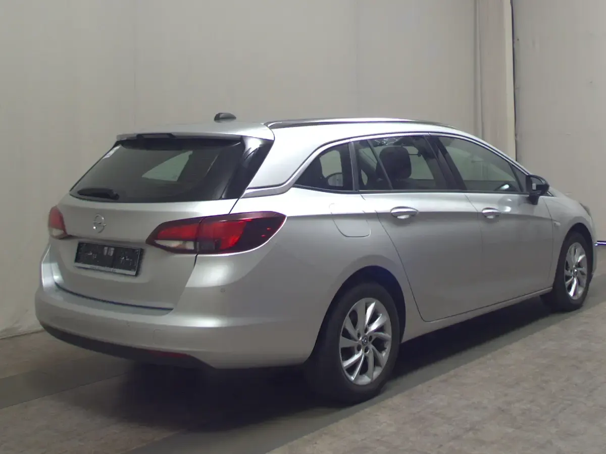 Gebraucht Opel Astra Elegance 122 PS (89 kW) 2021 Silber Kombi