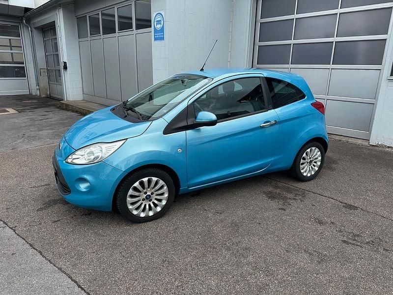 Blau Gebraucht 2010 Ford Ka Titanium Kleinwagen | 4.490 € (Etwas zu teuer) - Bild 1/4