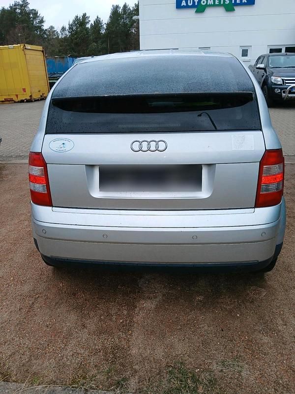 Gebraucht Audi A2 75 PS (55 kW) 2001 Silber Kleinwagen