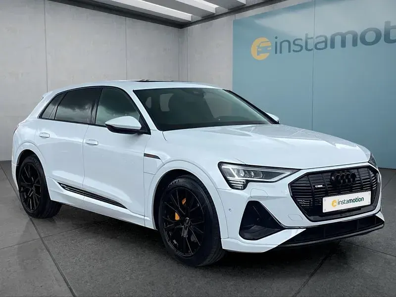 Gebraucht Audi e-tron 300 kW (408 PS) 2022 Weiß SUV