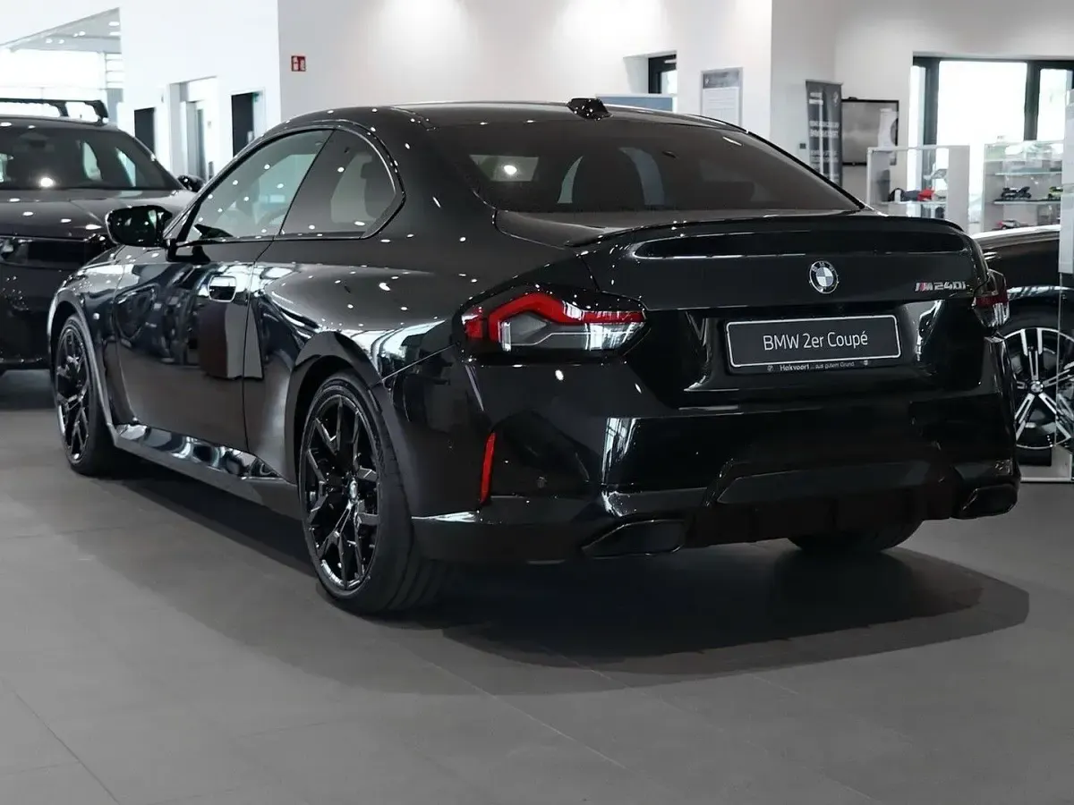 Neu BMW M240i M Sport 392 PS (288 kW) 2026 Black sapphire Coupé