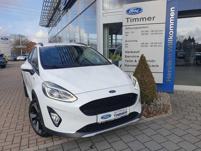 Gebraucht Ford Fiesta Active 95 PS (69 kW) 2020 Frost weiß Kleinwagen