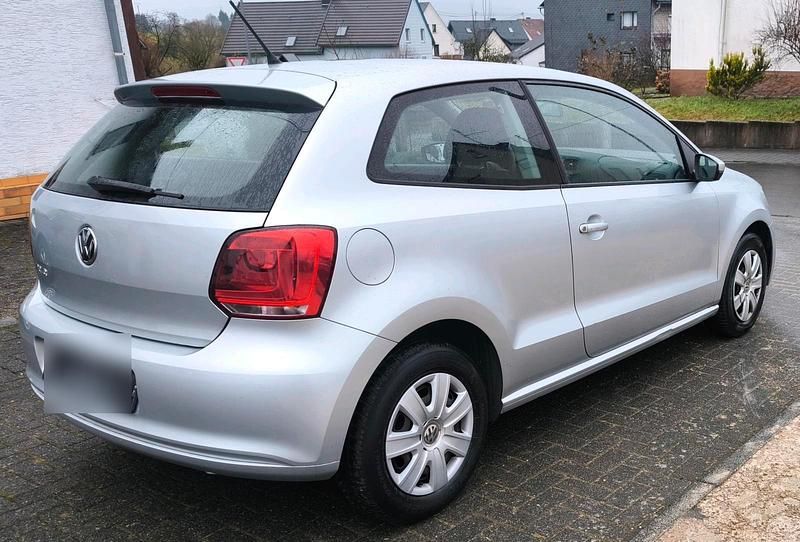 Grau Gebraucht 2010 VW Polo R Kleinwagen | 2.800 € (Guter Preis) - Bild 1/4