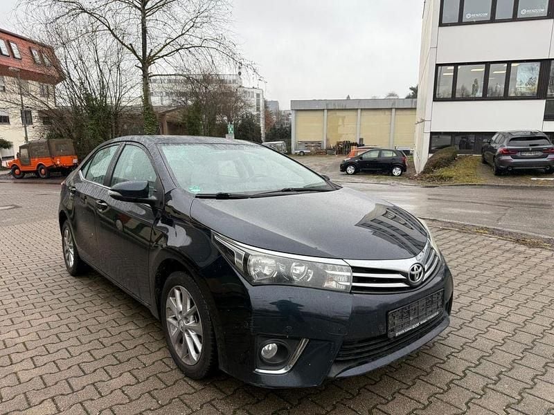 Gebraucht Toyota Corolla Edition 132 PS (97 kW) 2015 Schwarz Limousine