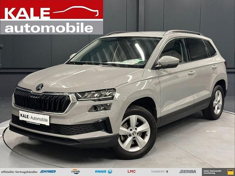 Steelgrau Gebraucht 2022 Skoda Karoq Comfort SUV | 19.570 € (Guter Preis) - Bild 1/4