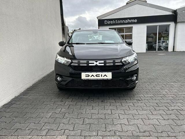 Gebraucht Dacia Logan 90 PS (66 kW) 2024 Perlmuttschwarz Limousine