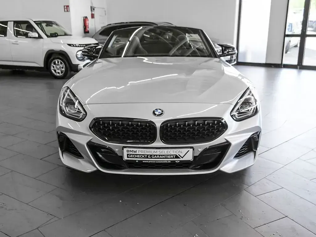 Gebraucht BMW Z4 M Sport 340 PS (250 kW) 2020 Glaciersilber Cabrio