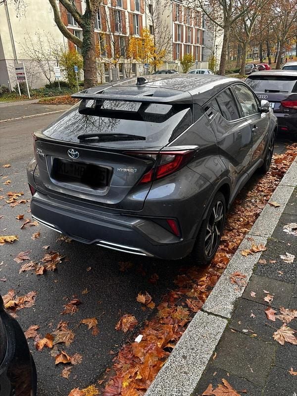 Silber Gebraucht 2021 Toyota C-HR Team SUV | 20.300 € (Guter Preis) - Bild 1/4