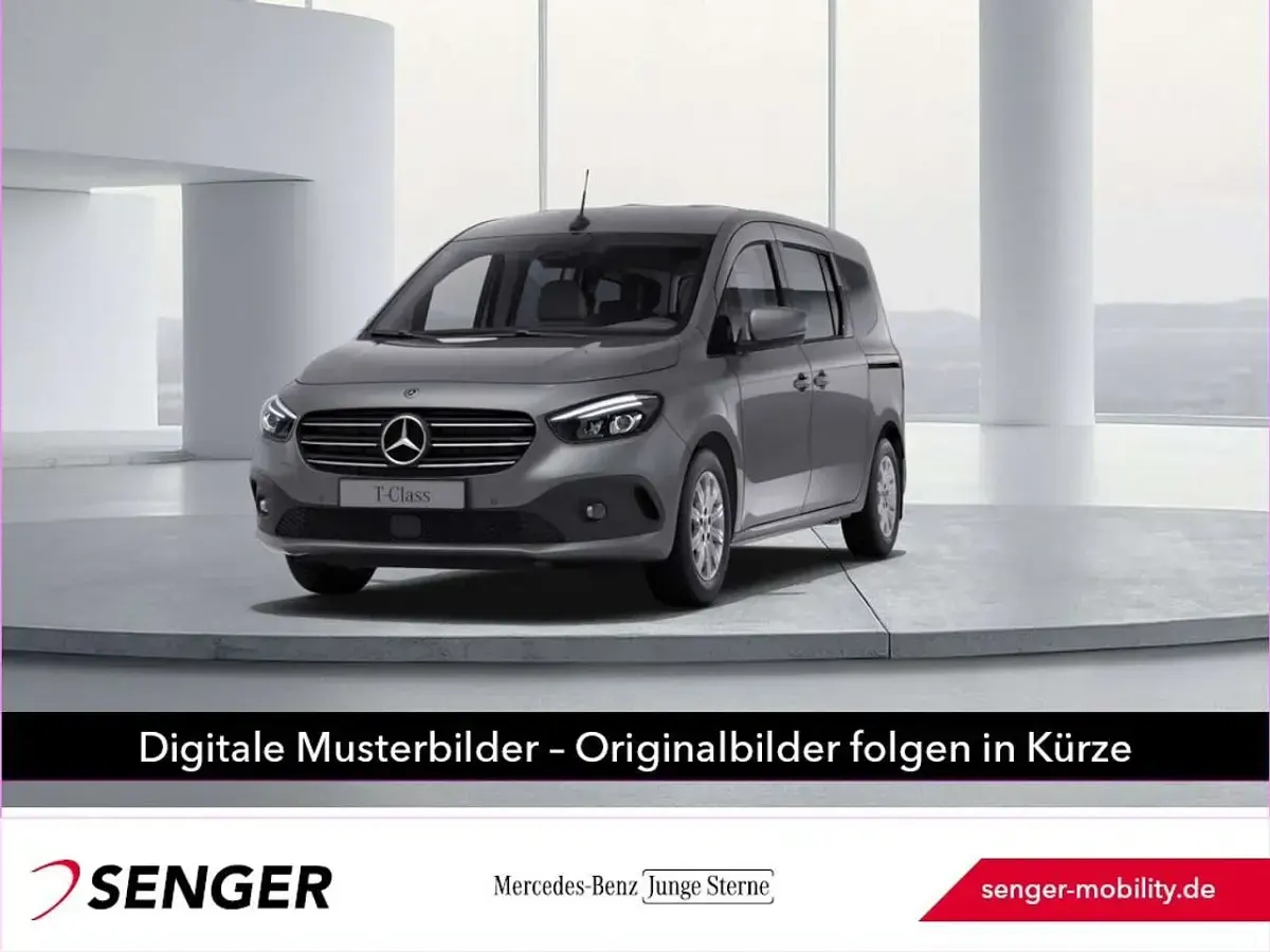 Gebraucht Mercedes T180 Progressive 131 PS (96 kW) 2025 Van / Kleinbus