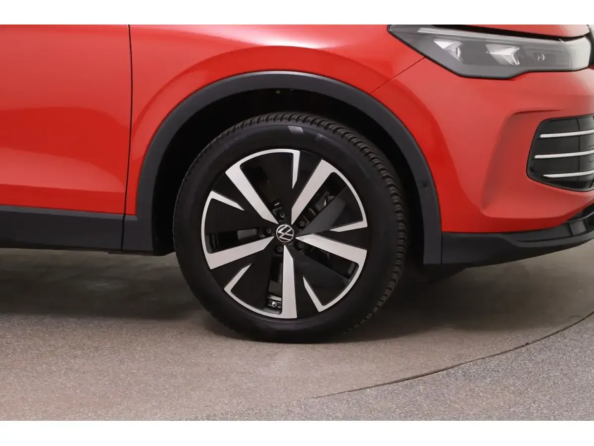 Gebraucht VW Tiguan IQ Drive 204 PS (150 kW) 2024 SUV
