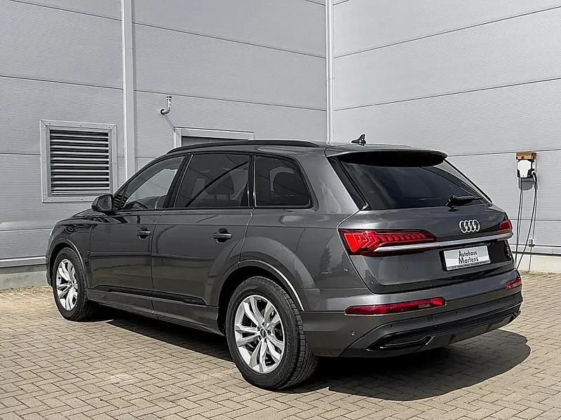 Gebraucht Audi Q7 Comfort 286 PS (210 kW) 2020 Samuraigrau SUV