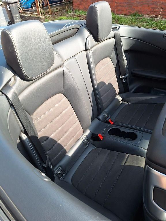Gebraucht Mercedes C180 156 PS (114 kW) 2018 Schwarz Cabrio