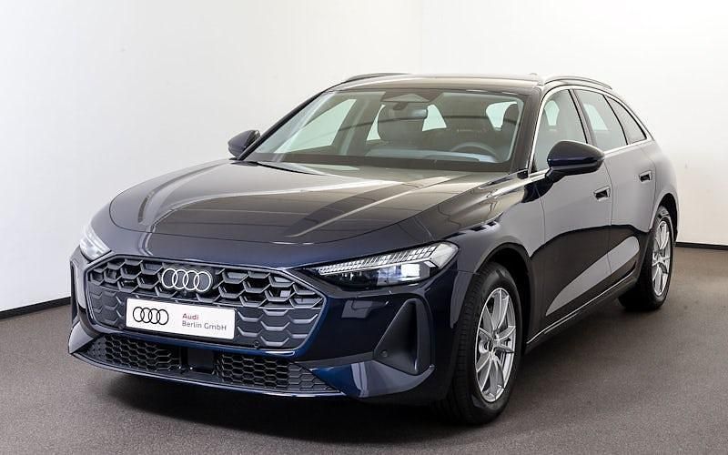 Blau Neu 2025 Audi A5 Ambiente Coupé | 58.990 € (Fairer Preis) - Bild 1/4
