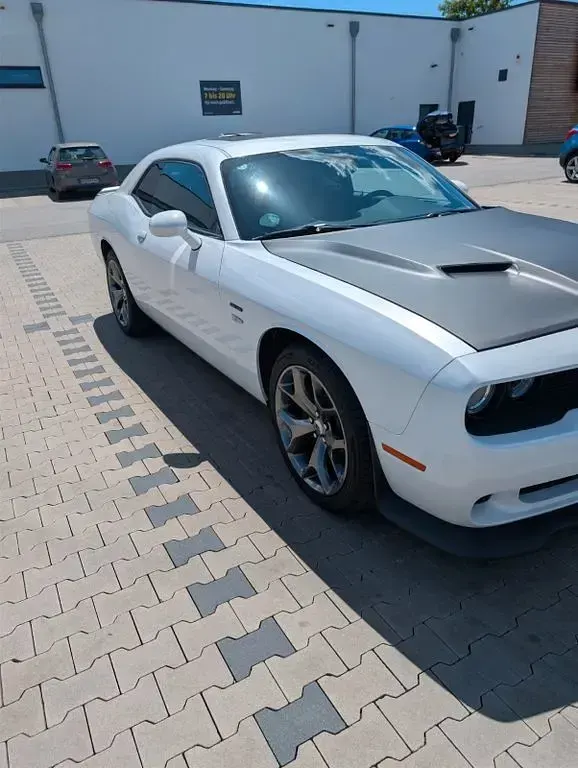 Gebraucht Dodge Challenger 377 PS (277 kW) 2016 Weiß Coupé