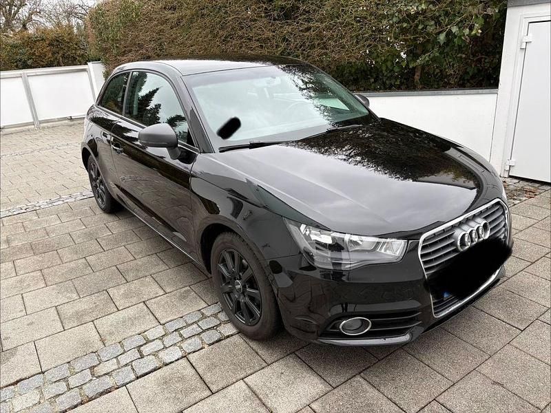 Gebraucht Audi A1 Admired 86 PS (63 kW) 2014 Schwarz Kleinwagen