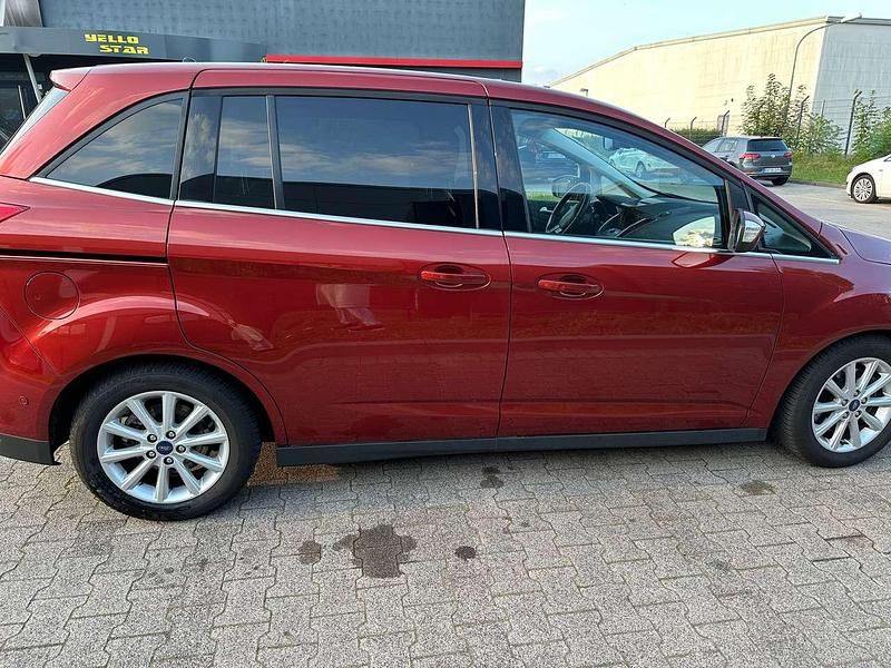 Second-hand Ford C-MAX 150 CP (110 kW) 2007 Roșu Monovolum