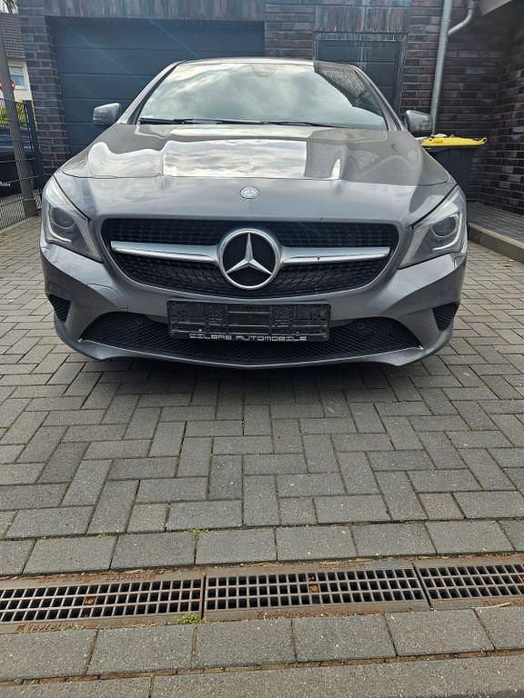 Gebraucht Mercedes CLA220 170 PS (125 kW) 2014 Grau Limousine