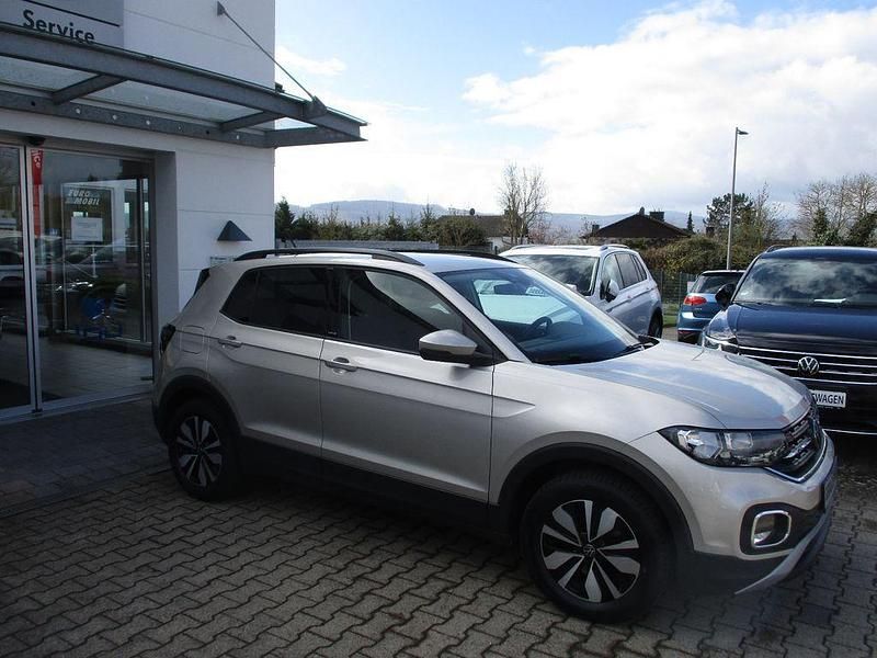 Gebraucht VW T-Cross Move 110 PS (80 kW) 2023 Silber SUV