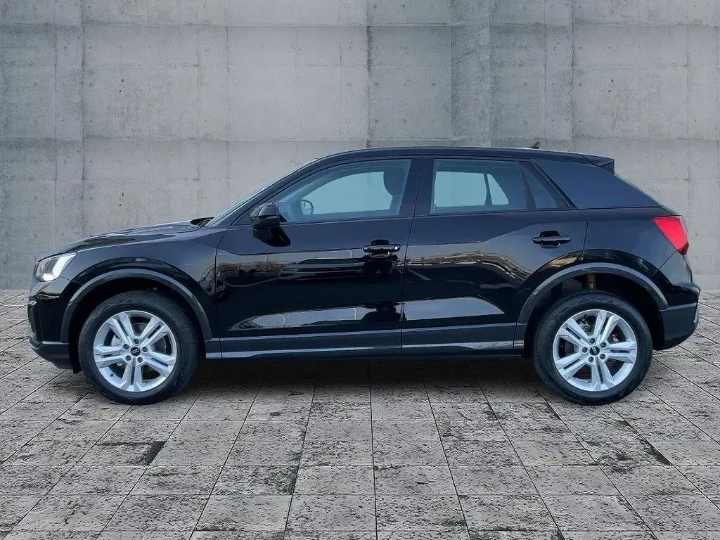 Neu Audi Q2 Advanced 150 PS (110 kW) 2026 Schwarz SUV