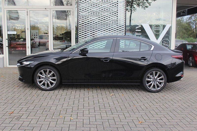 Neu Mazda 3 Exclusive-Line 186 PS (136 kW) 2026 Jet black Limousine