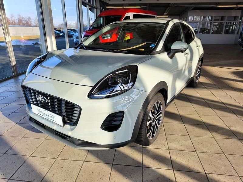 Gebraucht Ford Puma Titanium 125 PS (91 kW) 2025 Cactus gray SUV