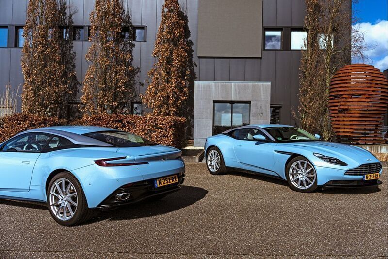 Blau Gebraucht 2017 Aston Martin DB11 Launch Edition | 122.000 € (Fairer Preis) - Bild 1/4