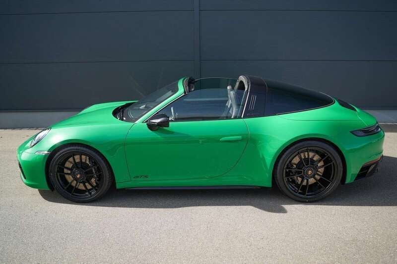 [3i1v] pythongrün Gebraucht 2022 Porsche 992 Cabrio | 194.911 € - Bild 1/4