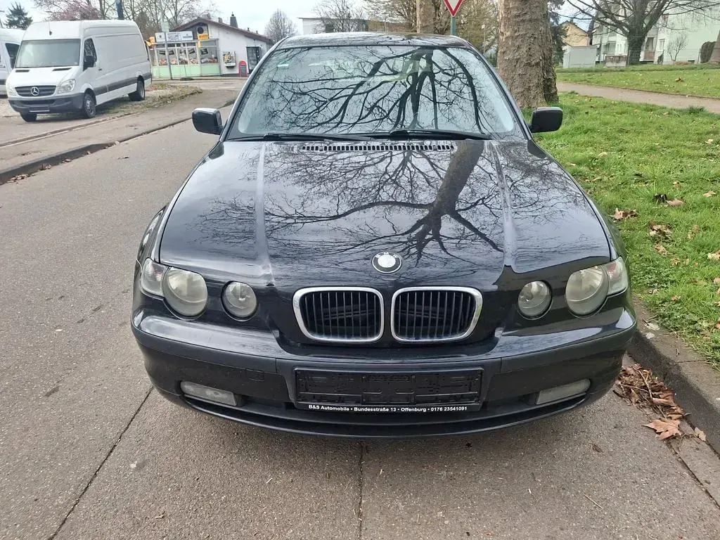 Gebraucht BMW 316 Compact 116 PS (85 kW) 2004 Schwarz Kleinwagen
