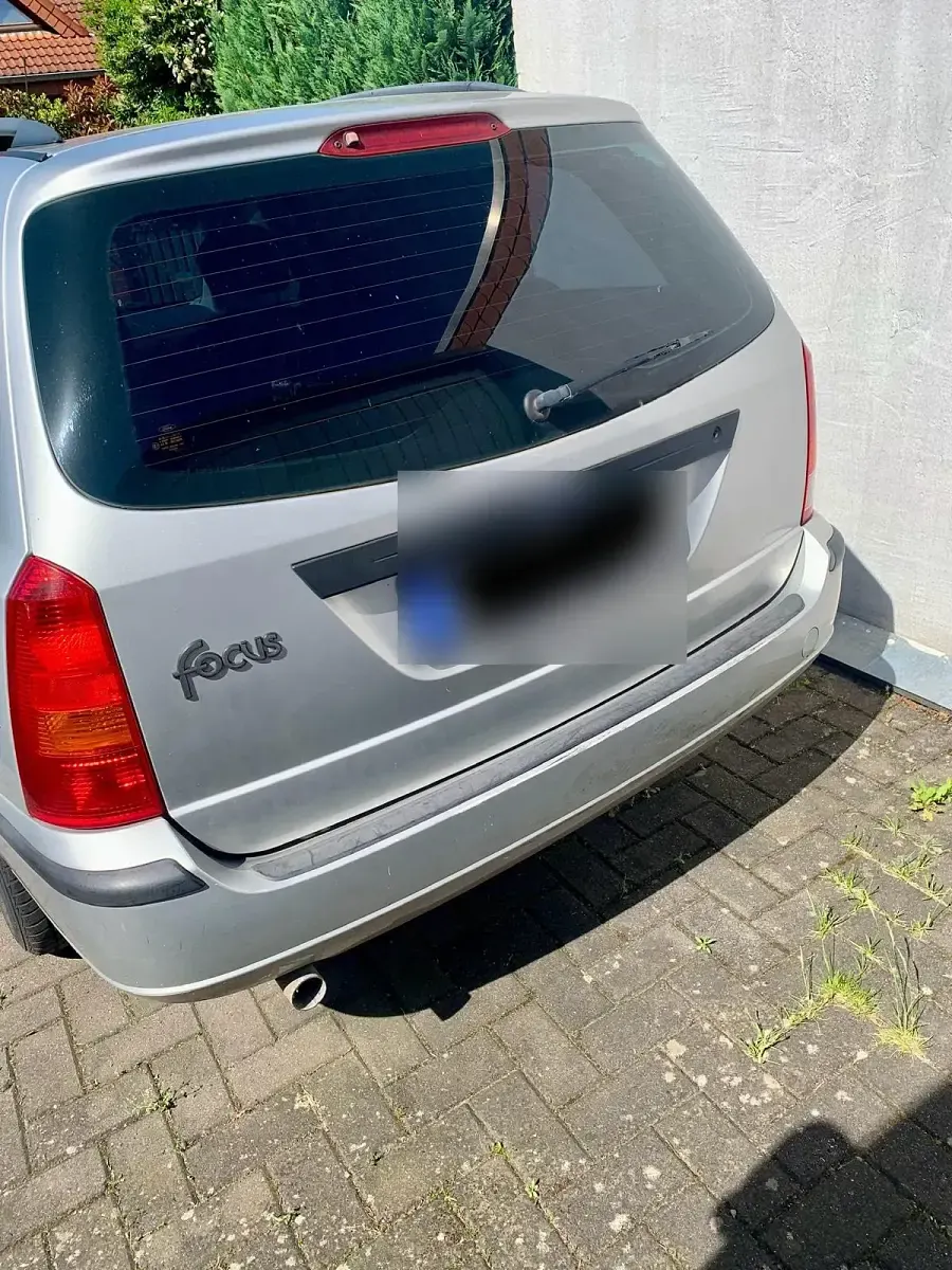 Gebraucht Ford Focus 101 PS (74 kW) 2004 Silber Kombi
