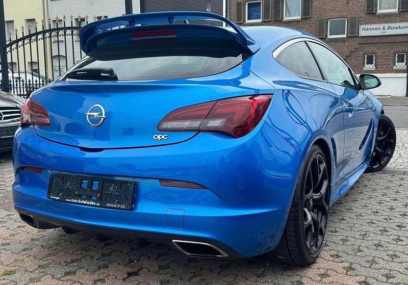 Blau Gebraucht 2014 Opel Astra OPC Coupé | 13.898 € (Fairer Preis) - Bild 1/4