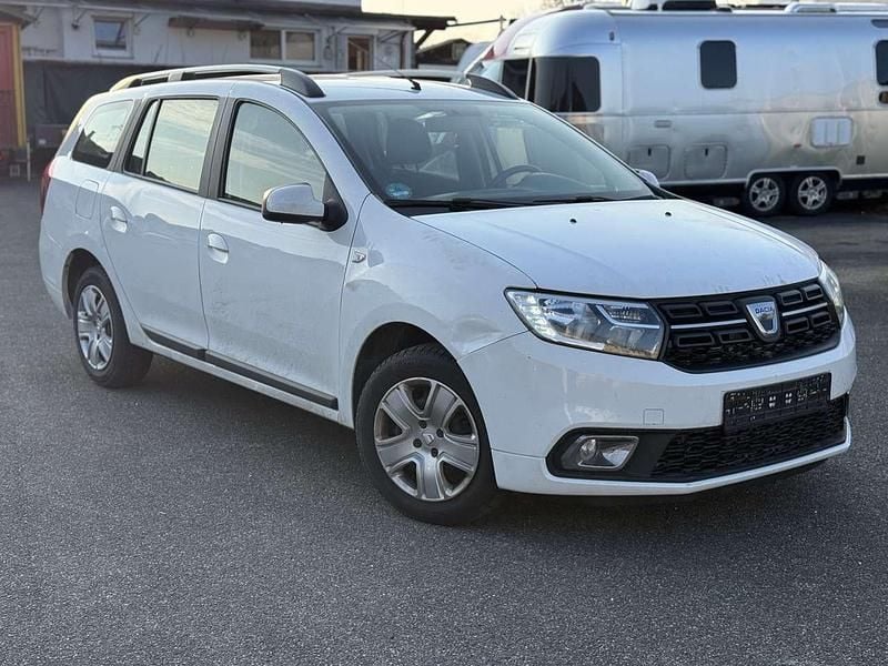 Gebraucht Dacia Logan Comfort 90 PS (66 kW) 2018 Gletscherweiss Kombi