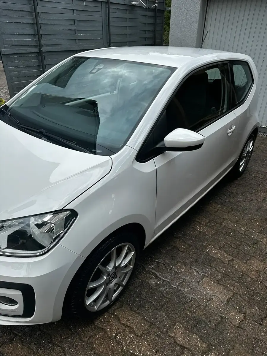 Gebraucht VW up! 60 PS (44 kW) 2020 Weiß Kleinwagen