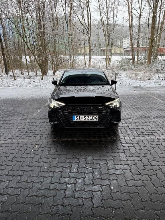 Gebraucht Audi S3 Sport 310 PS (228 kW) 2023 Schwarz Limousine