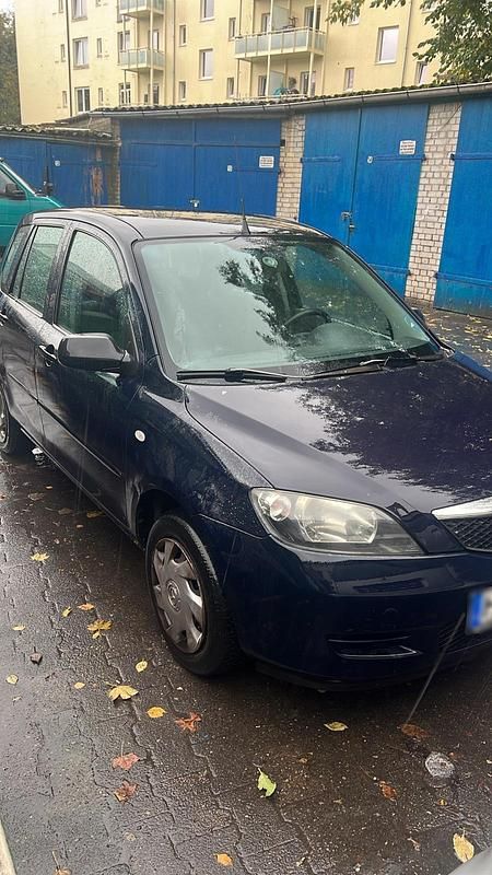 Gebraucht Mazda 2 75 PS (55 kW) 2005 Blau Kleinwagen