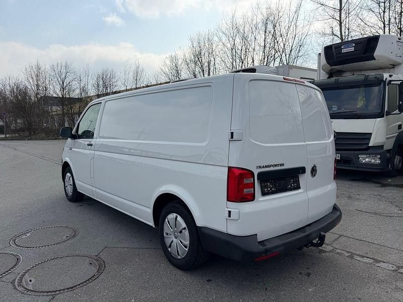 Gebraucht VW Transporter 150 PS (110 kW) 2019 Weiß Van