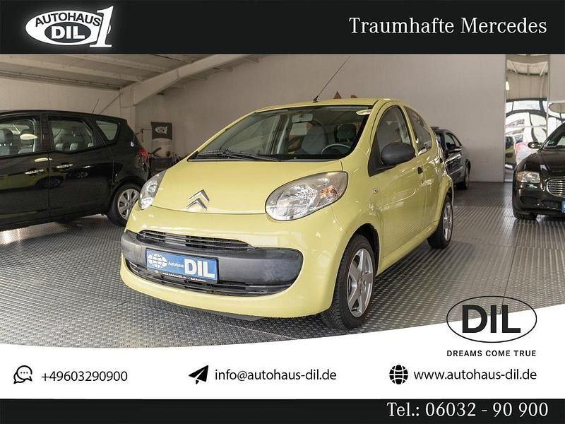 Gelb Gebraucht 2008 Citroën C1 Advance Kleinwagen | 3.340 € (Teuer) - Bild 1/3