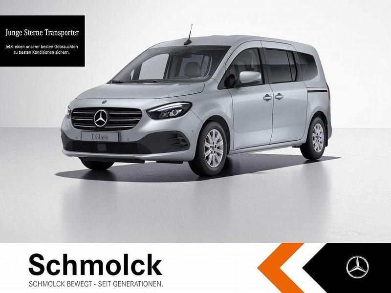Gebraucht Mercedes T180 Progressive 131 PS (96 kW) 2024 Silber Van / Kleinbus