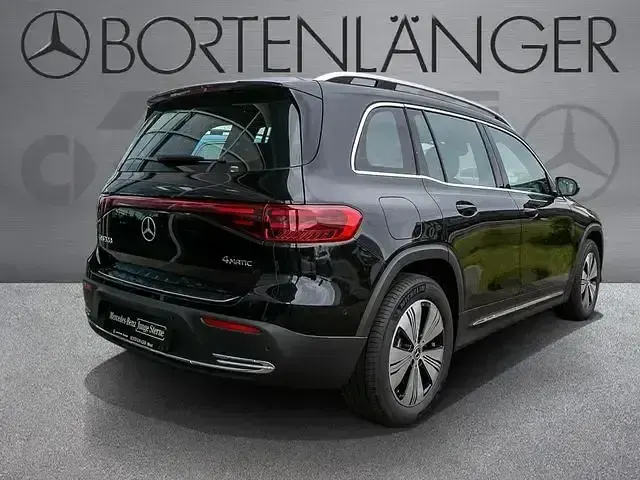 Gebraucht Mercedes EQB300 Advanced 167 kW (228 PS) 2025 Schwarz SUV