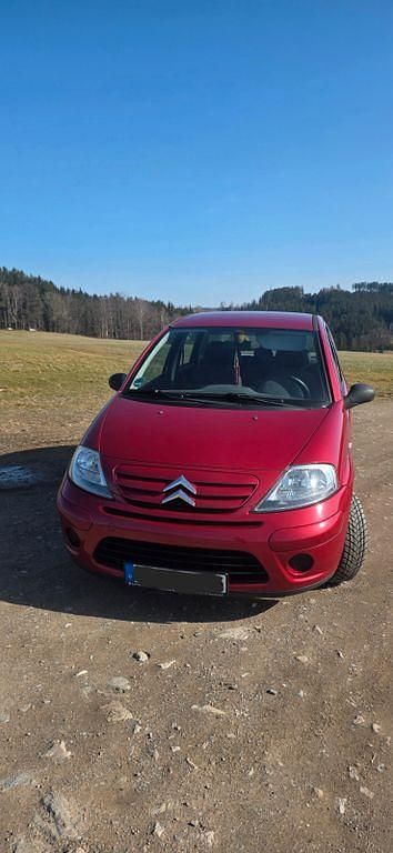 Gebraucht Citroën C3 Tonic 60 PS (44 kW) 2009 Rot Limousine