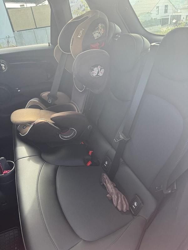 Second-hand Mini Cooper 136 CP (100 kW) 2020 Negru Hatchback