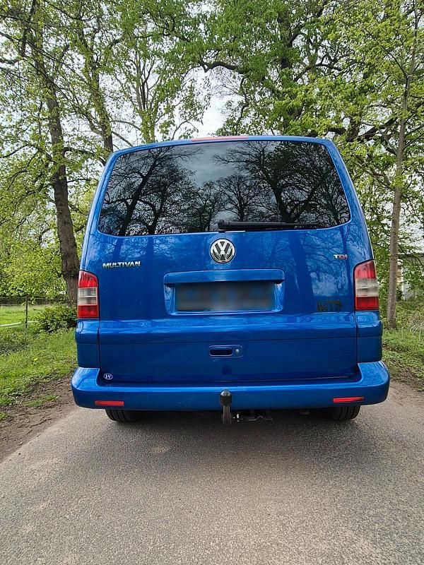 Second-hand VW T5 131 CP (96 kW) 2003 Albastru Van