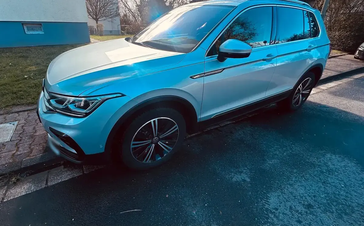 Gebraucht VW Tiguan Elegance 150 PS (110 kW) 2020 Silber SUV