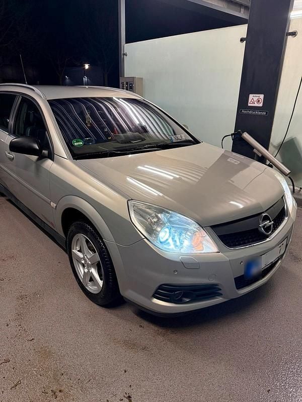 Gebraucht Opel Vectra 150 PS (110 kW) 2005 Silber Kombi