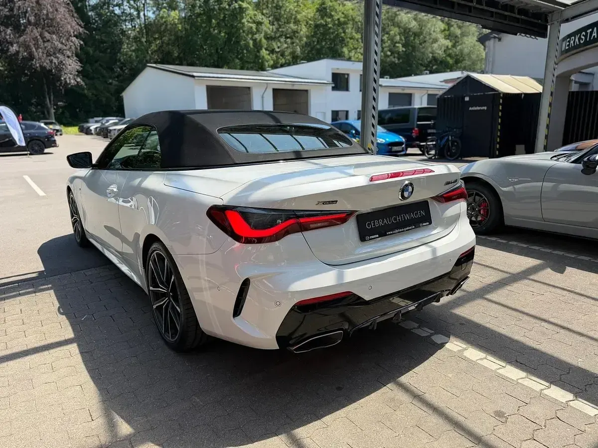 Gebraucht BMW M440 Shadowline 374 PS (275 kW) 2021 Weiß metallic Limousine