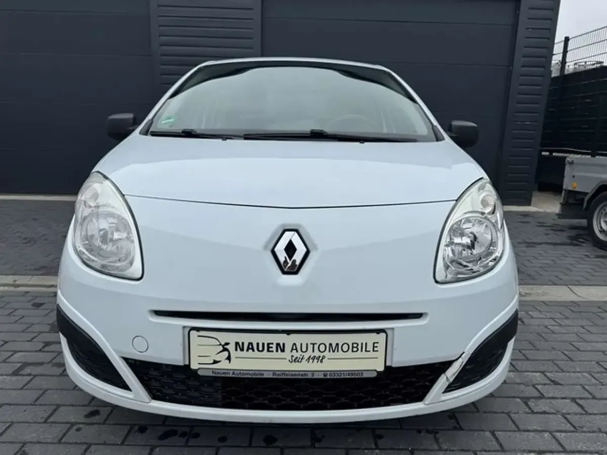 Używany Renault Twingo Authentique 58 KM (42 kW) 2010 Biały Hatchback