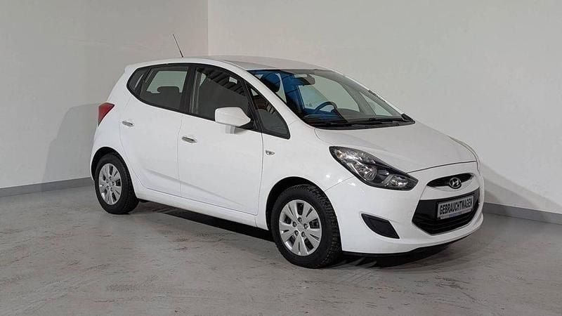 Gebraucht Hyundai ix20 116 PS (85 kW) 2015 Weiß Kleinwagen