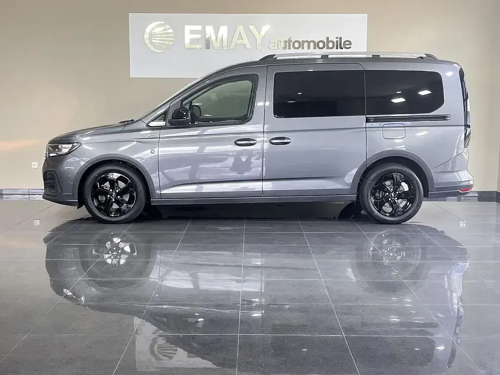 Gebraucht Ford Tourneo Active 122 PS (89 kW) 2023 Cyclone graphite grey Van / Kleinbus