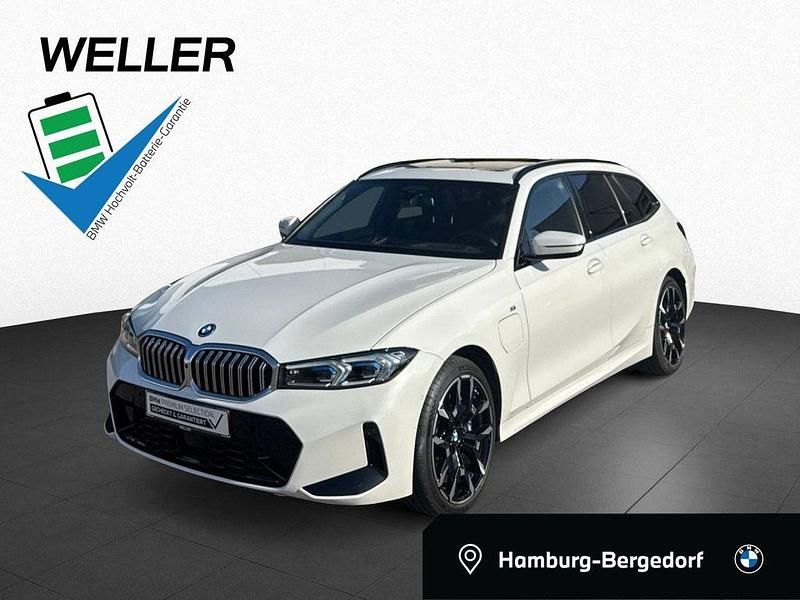 Gebraucht BMW 330e M Sport 292 PS (214 kW) 2025 Alpinweiss iii (weiß) Kombi